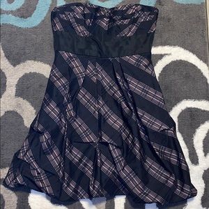 BCBG MaxAzaria Cocktail Dress Size 8